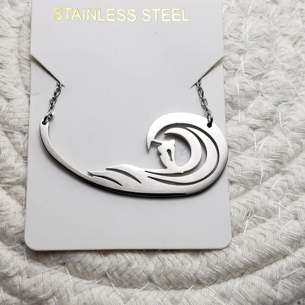 Close 2 UR Heart stainless steel 18 inch necklace riding the waves